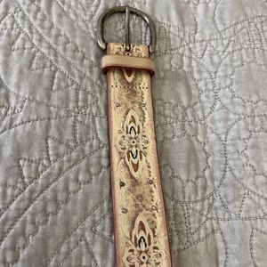 American eagle leather belt.